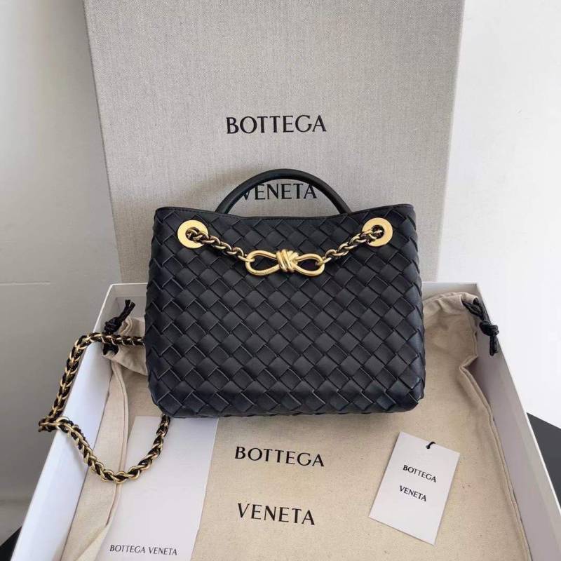 Bottega Veneta Andiamo Black Premium With Dust Cover Packing