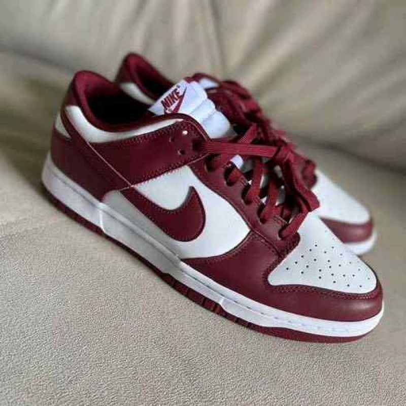 Nike Sb Dunk Low Team Red
