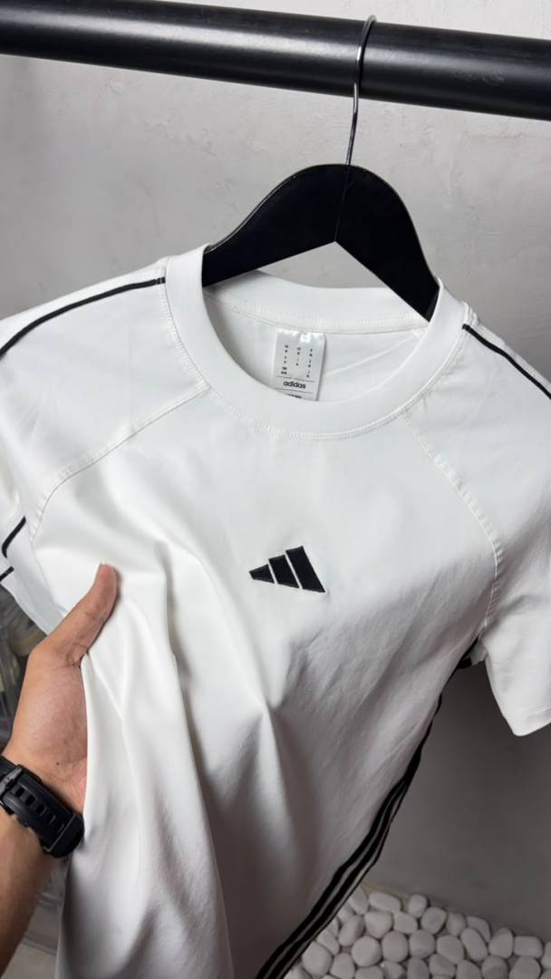 Adidas premium round neck t-shirts 2626.