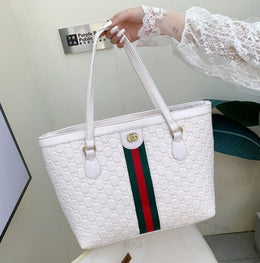 Gucci_Ophidia_GG_Supreme_Tote_Bag_With_OG_Box_&_Dust_Bag_(White-605)