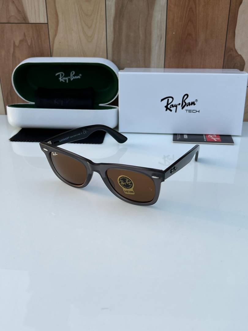 rey ban 2140 grey brown