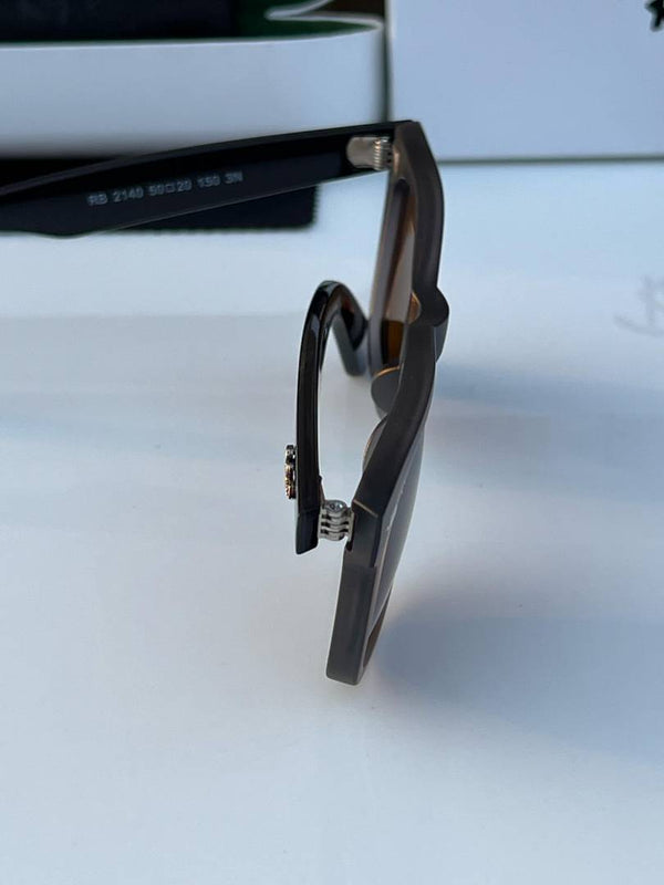 rey ban 2140 grey brown