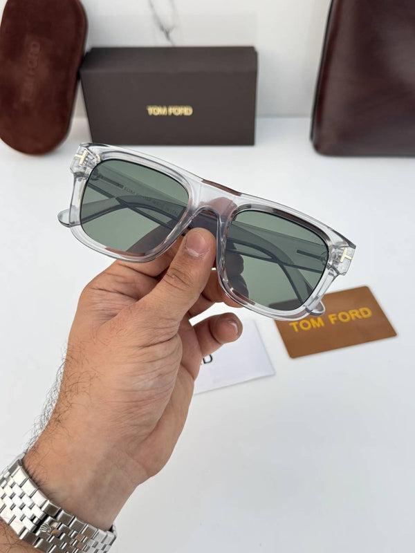 Tom forr_259_grey_green