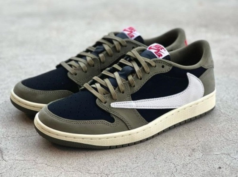 AIR JORDAN RETRO 1 TRAVIS SCOTT Low Olive