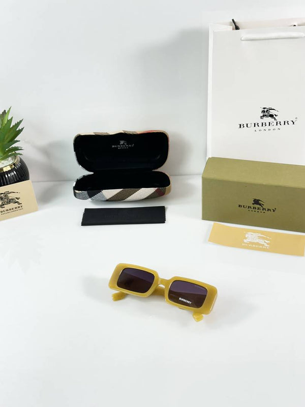 Burberry WMNS 11089 Yellow Black DC