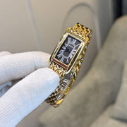 Cartier_Square_095