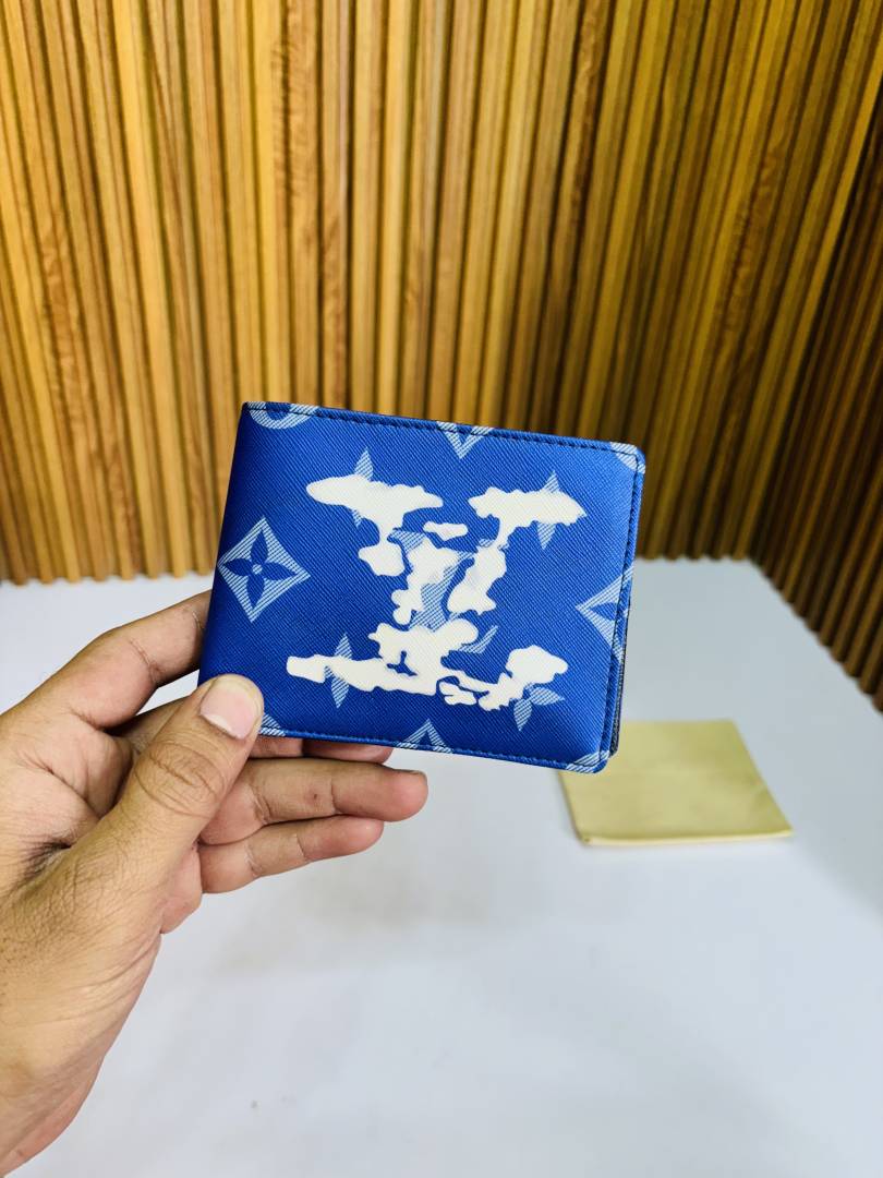 121 LV LOIUS VUTTON PREMIUM QUALITY WALLET