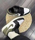 Nike Air Jordan 1 Low Medium Olive