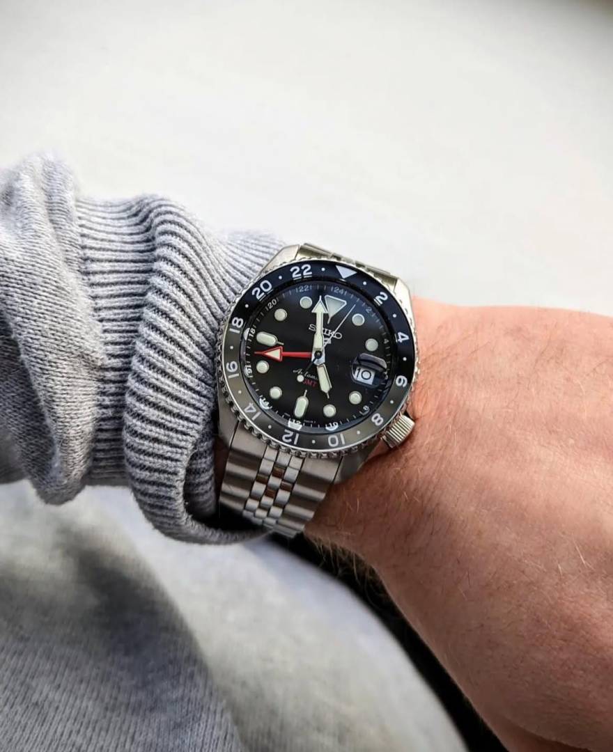 Seiko 5 Sprots Automatic