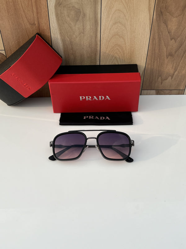 Prada_374_black_wine