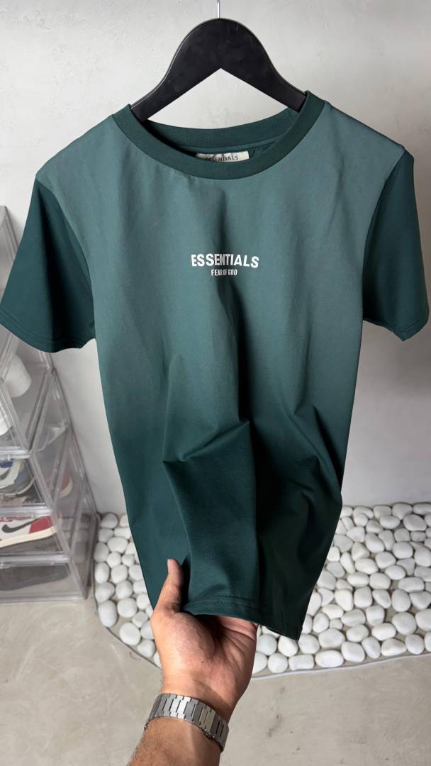 Essentials Premium T-Shirt 1561