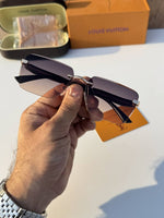 Louis Vuitton_1055_gold_brown