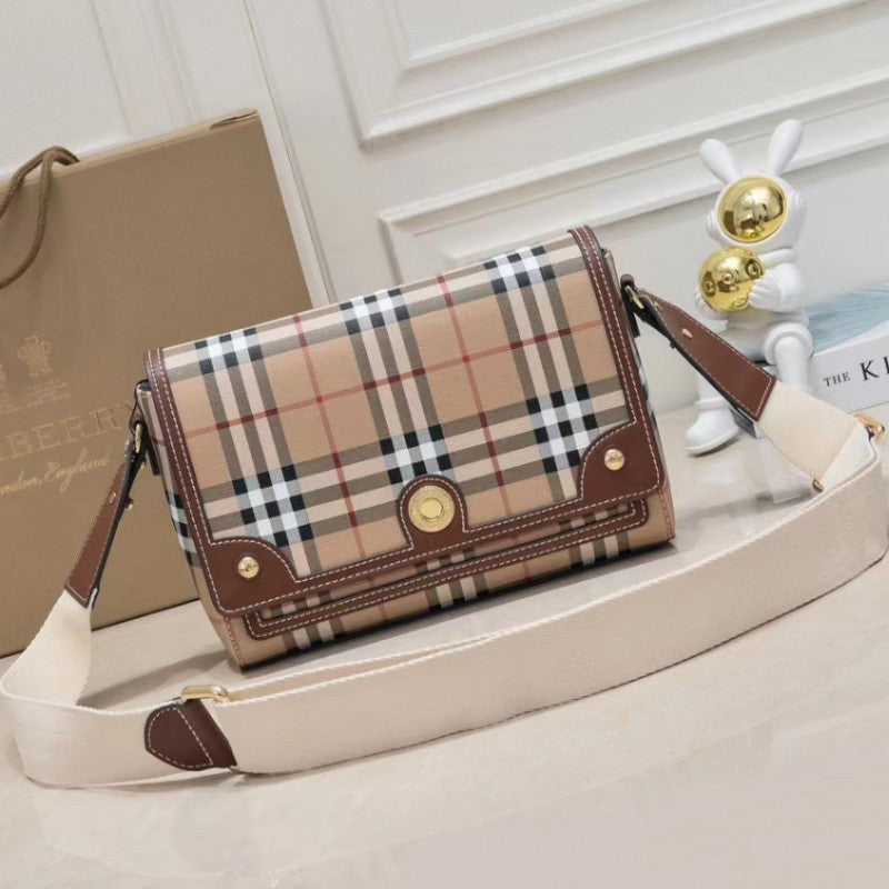 Burberry_Note_Check_Crossbody_Bag_With_Magnet_Box_Premium