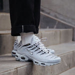 Nike AirMax Plus Wolf Grey 101