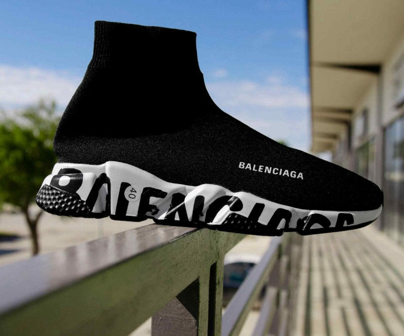 Balenciagaa Speed Runners Graffiti White Black