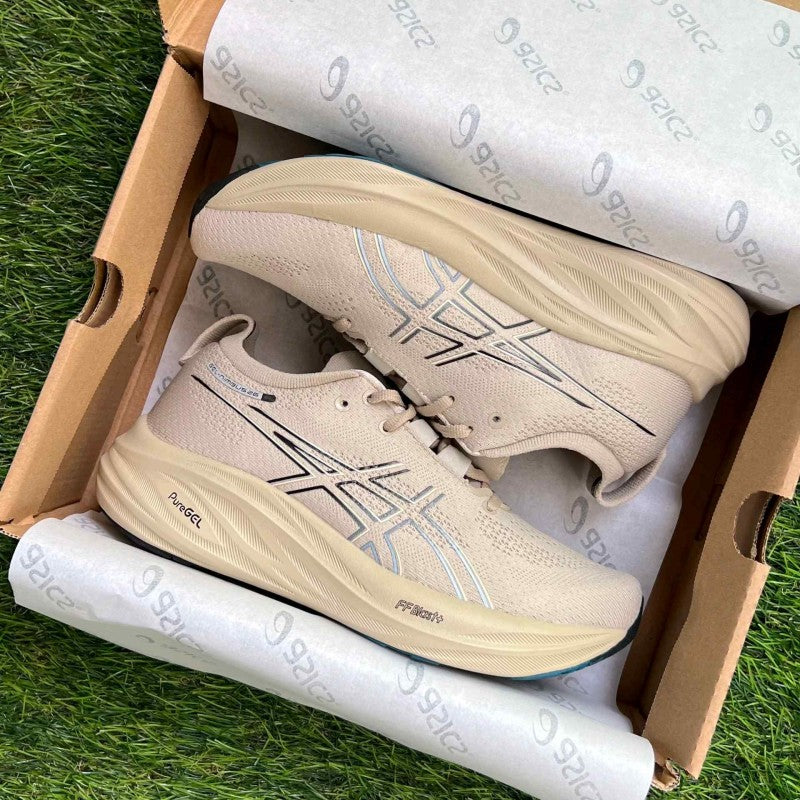 Asiccss. Gel-Nimbus 26 Feather Grey Black