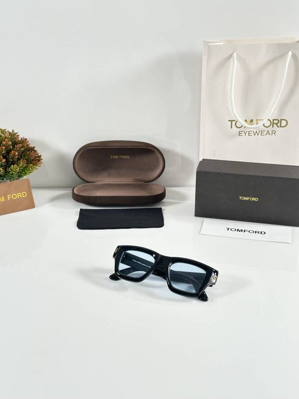 Tomfor 184 Black Blue