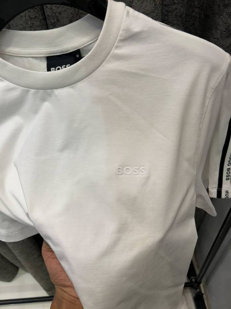 HugXox BosXs IMPORTED STORE ARTICLE T SHIRT