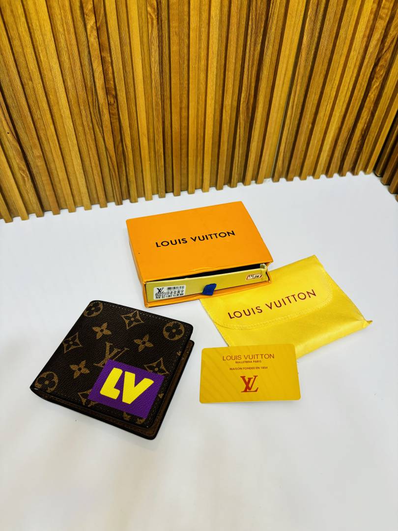 138 LV LOUIIS VUITTON PREMIUM QUALITY WALLET