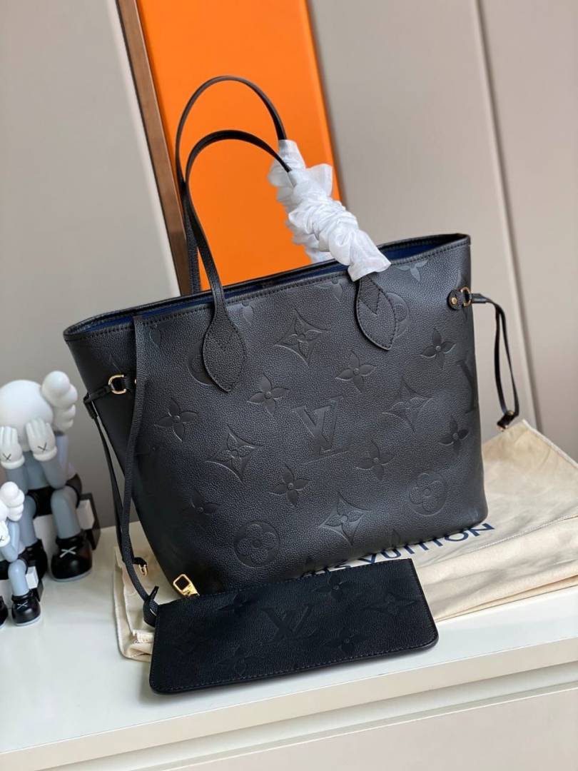 Louis Vuitton Neverful Black With origina Double Box