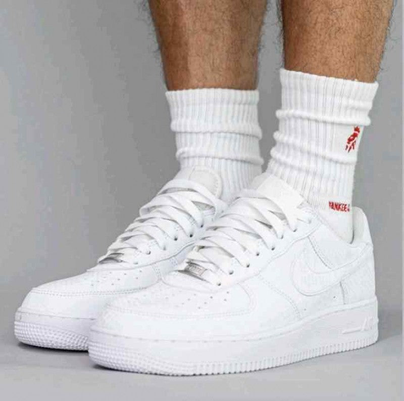 Nike Airforce 1 x Kobe Bryant white snake skin