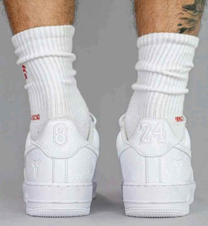 Nike Airforce 1 x Kobe Bryant white snake skin