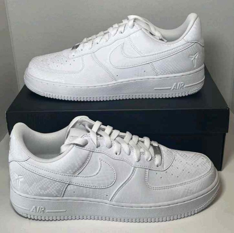 Nike Airforce 1 x Kobe Bryant white snake skin