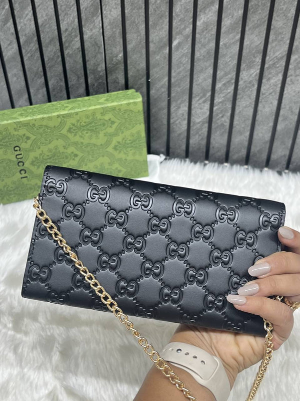 Gucci_75_Padlock_Chainwallet_With_OriginalBox_DustCover