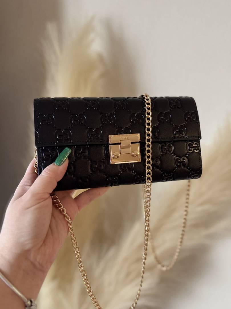 Gucci_75_Padlock_Chainwallet_With_OriginalBox_DustCover