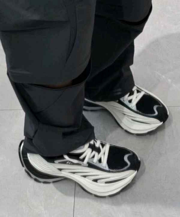 Adidas vento XLG MTW