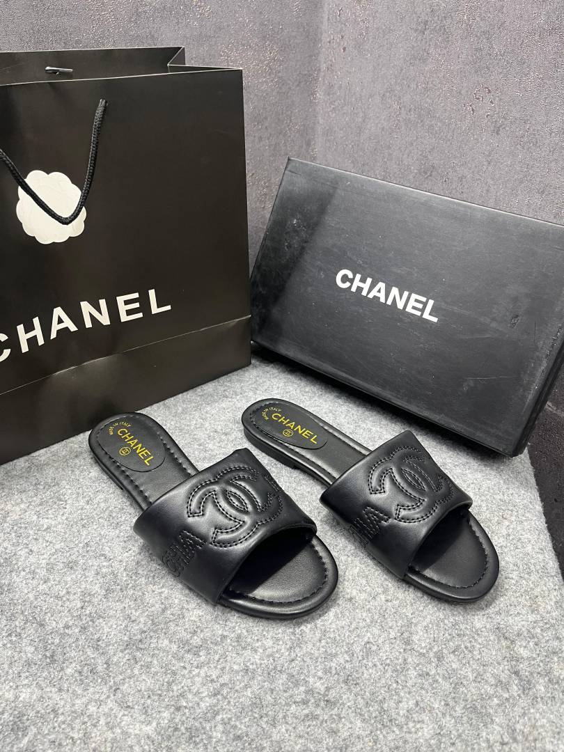 Chanel_Lambskin_Quilted_CC_Platform_Mules_Black_With_OG_Box_Carry_Bag_21P