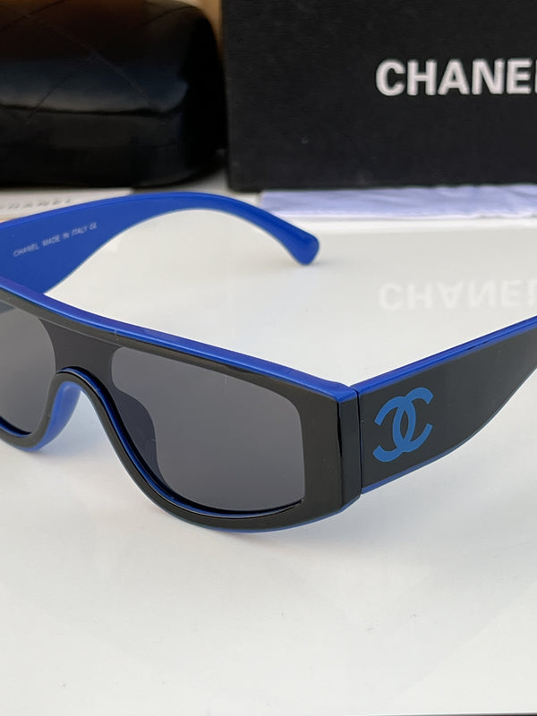 Chanel 1001 blue black
