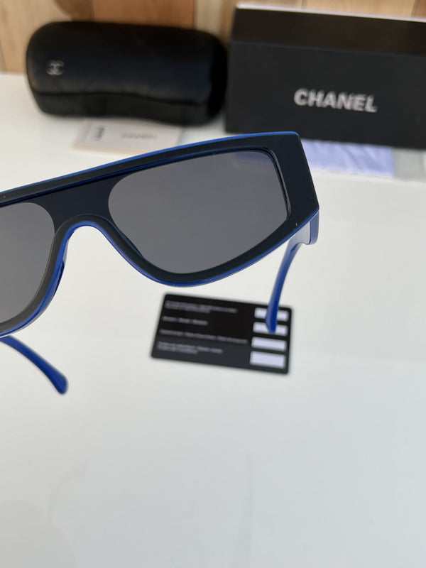 Chanel 1001 blue black