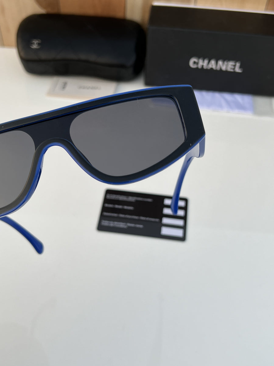 Chanel 1001 blue black