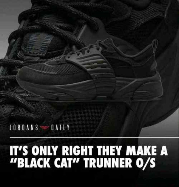 Air Jordan Trunner Black Cat