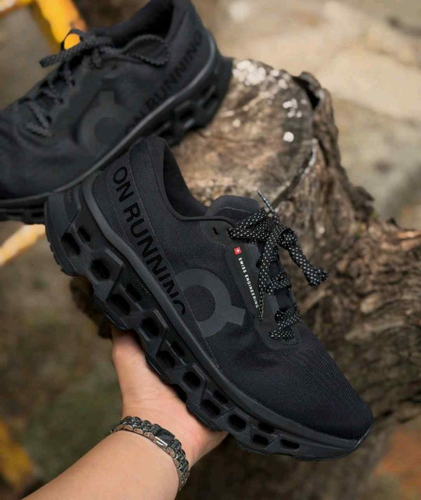 On Cloudmonster 3 All Black 2613