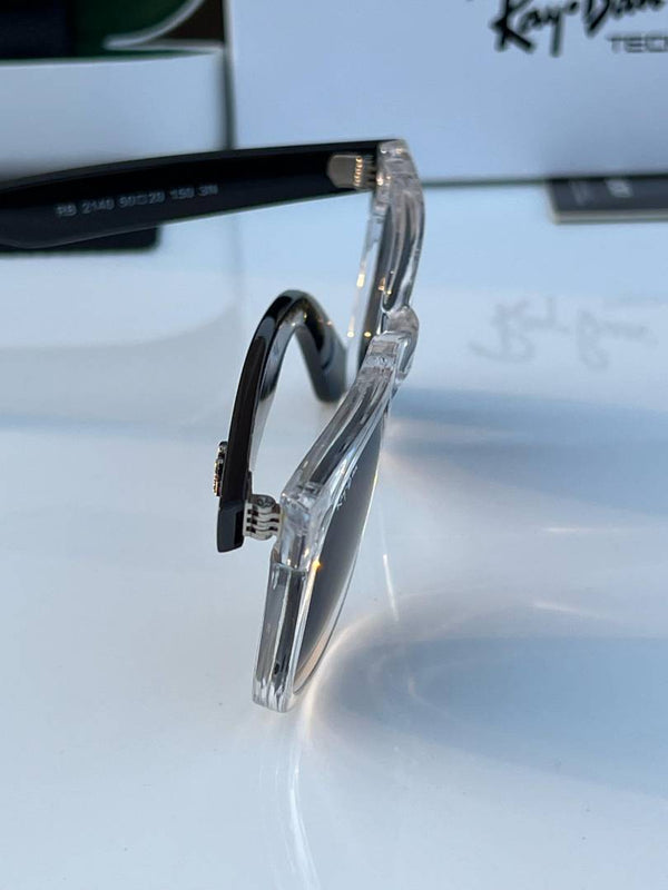 Rey ban 2140 slant transparent black