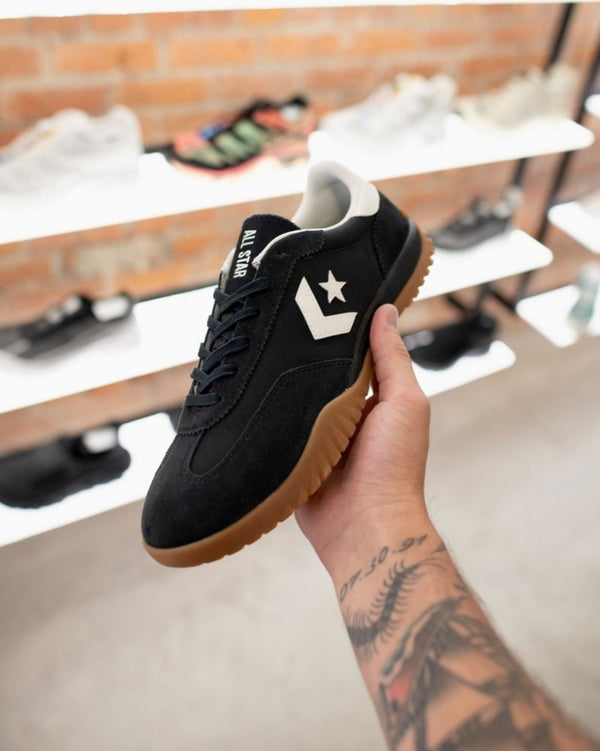 E run star trainer black