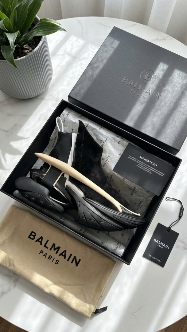Balmain FUTURE AERODYNAMIC BLACK SNEAKER