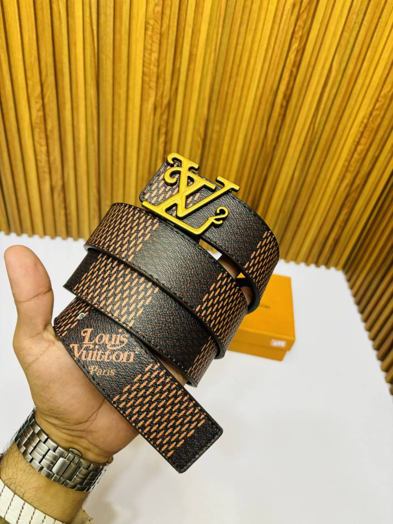 53 LV LOIUS VUTTON PREMIUM QUALITY BELT