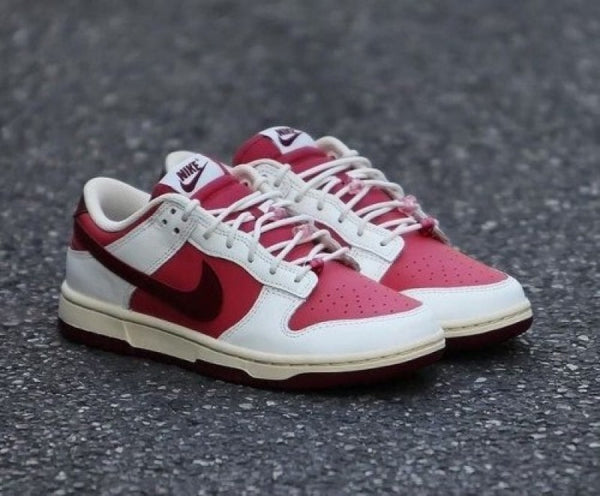Nike Dunk Low valentine s Day 2024