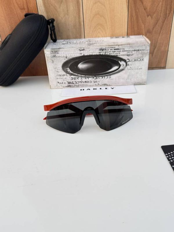Oakley hydra 4929 amber black