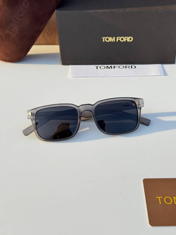 Tom forr_826_matt_grey_black