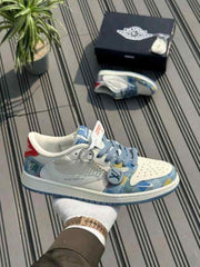 Nike AIR JORDAN RETRO 1 LOW X TRAVIS SCOTT FRAGMENT DESIGN LOIUS VUTTON