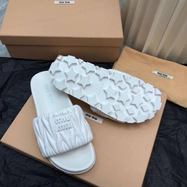 Miu Miu White Matelasse Womens Slides With Original Box & Carry Bag
