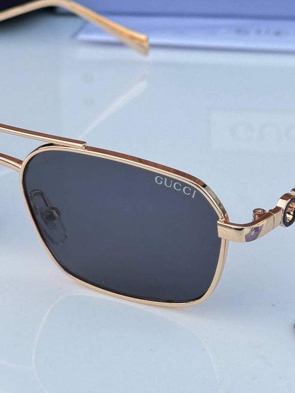 Gucci 15035 gold black