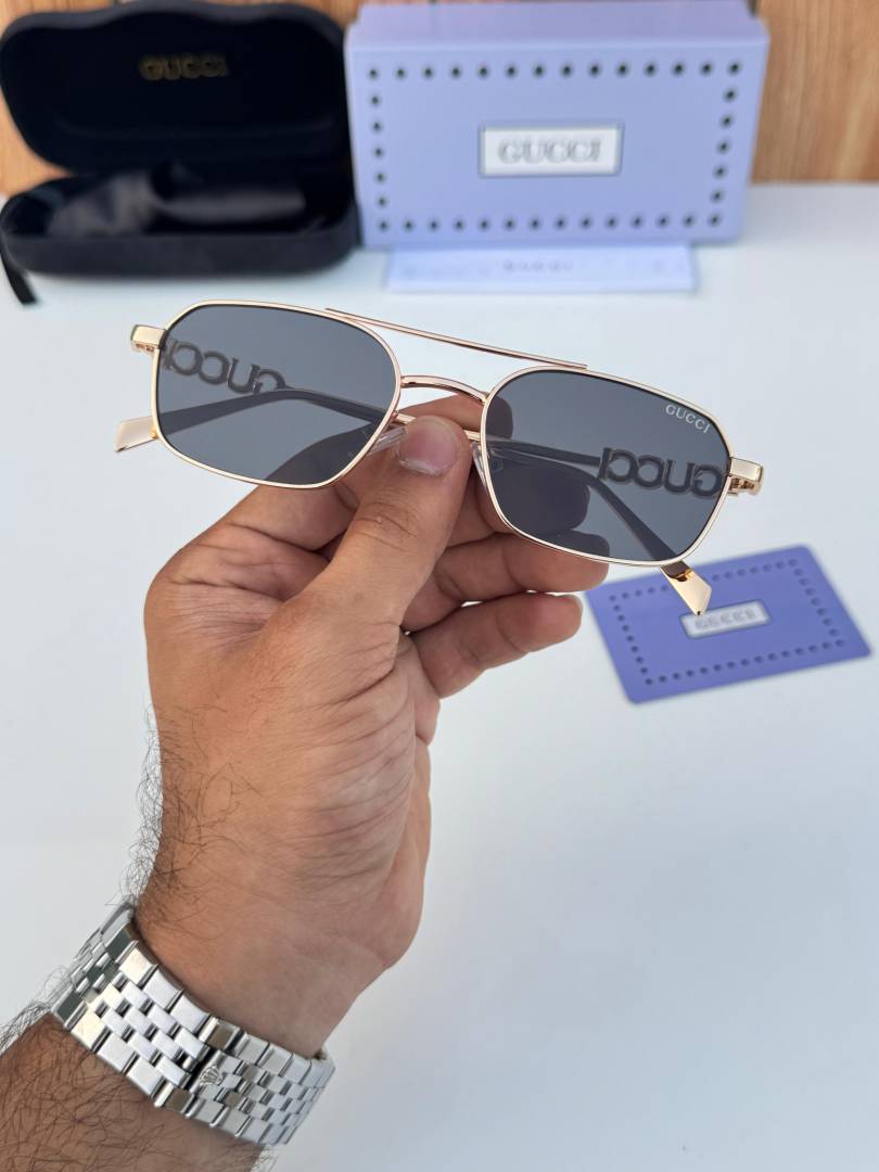 Gucci 15035 gold black