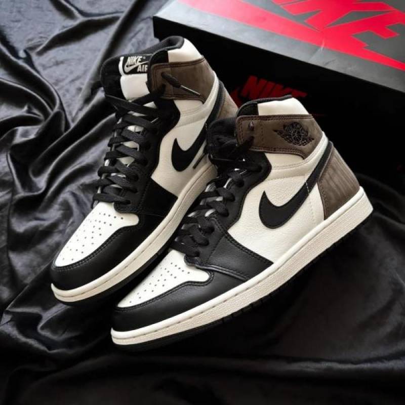 Jordan 1 High Dark Mocha Brown For mens sale