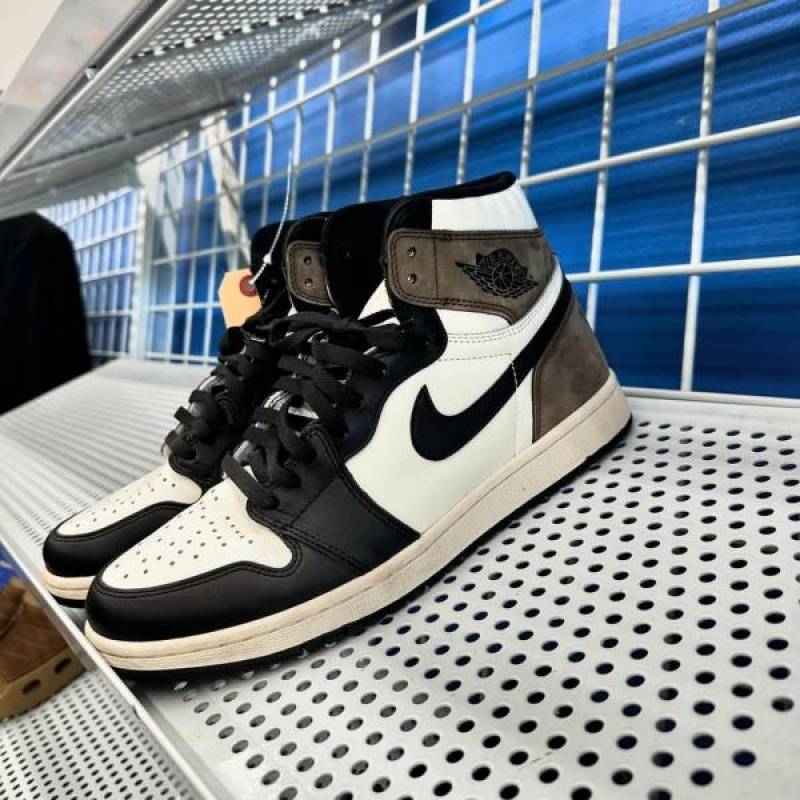 Jordan 1 High Dark Mocha Brown For mens sale