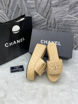 Channeel Lambskin Quilted CC Mules Wedge Sandals With OG Box & Dust Ba ricot 6623 2